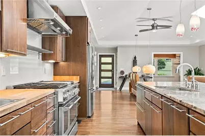 2145 Pine Forest Drive NE, Atlanta, GA 30345 - Photo 9