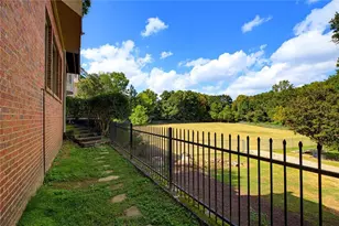 1133 Park Overlook Dr NE, Atlanta, GA 30324 - Photo 19