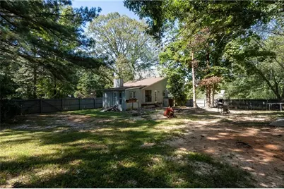 2581 Bluffton Road, Buford, GA 30519 - Photo 23