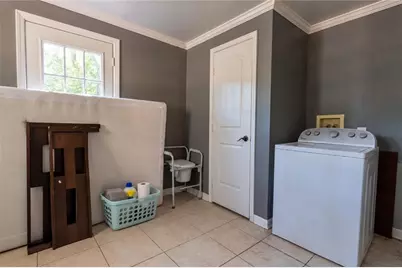 2581 Bluffton Road, Buford, GA 30519 - Photo 9