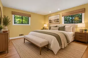1714 N Holly Ln NE, Atlanta, GA 30329 - Photo 21