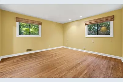 1714 N Holly Lane NE, Atlanta, GA 30329 - Photo 23