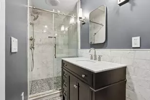1714 N Holly Ln NE, Atlanta, GA 30329 - Photo 25