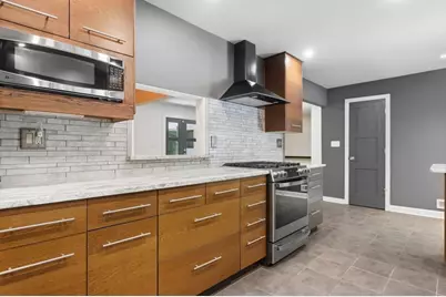 1714 N Holly Lane NE, Atlanta, GA 30329 - Photo 15