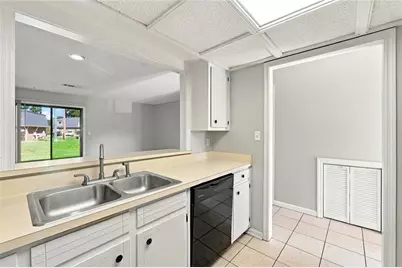 3730 Old Flowery Bra Road #H3, Oakwood, GA 30566 - Photo 11
