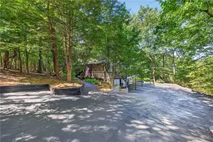 81 Ahaluna Pl, Jasper, GA 30143 - Photo 3