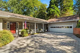 5059 Pine Bark Cir, Dunwoody, GA 30338 - Photo 5