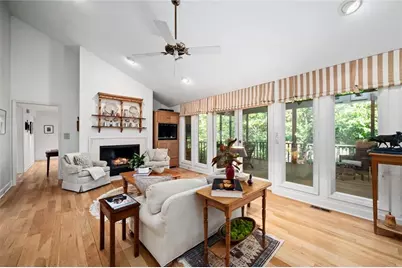5059 Pine Bark Circle, Dunwoody, GA 30338 - Photo 7
