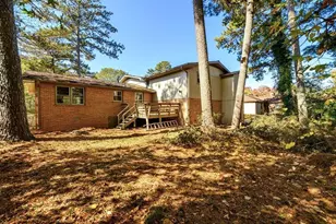 462 Emily Dr SW, Lilburn, GA 30047 - Photo 35