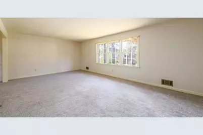 462 Emily Drive SW, Lilburn, GA 30047 - Photo 5