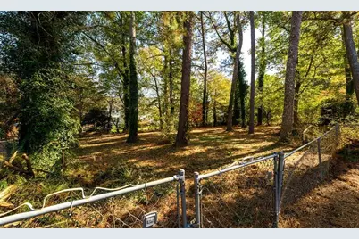 462 Emily Drive SW, Lilburn, GA 30047 - Photo 31