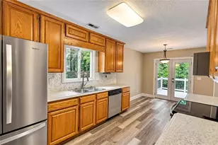 4302 Derbyshire Trce SE, Conyers, GA 30094 - Photo 7