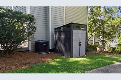 4894 McPherson Drive NE, Roswell, GA 30075 - Photo 33