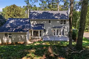 4894 McPherson Dr NE, Roswell, GA 30075 - Photo 31