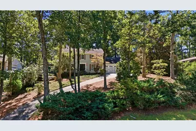 4894 McPherson Drive NE, Roswell, GA 30075 - Photo 29