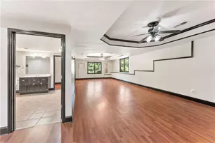 402 Mountain Point, Canton, GA 30115 - Photo 29