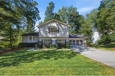 4946 Village Creek Drive, Dunwoody, GA 30338 - Photo 43