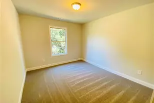 1101 N Village Dr, Decatur, GA 30032 - Photo 21