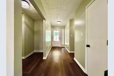2034 Corners Cir, Lithonia, GA 30058 - Photo 5