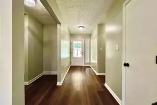 2034 Corners Cir, Lithonia, GA 30058 - Photo 5