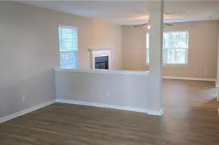 608 Red Oak Ct, Canton, GA 30114 - Photo 3