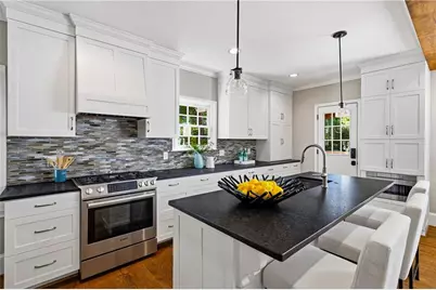 1103 Lanier Boulevard NE, Atlanta, GA 30306 - Photo 11