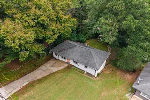 2127 Garden Cir, Decatur, GA 30032 - Photo 41
