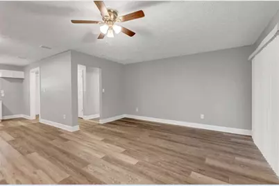 1677 Liberty Valley, Decatur, GA 30032 - Photo 9