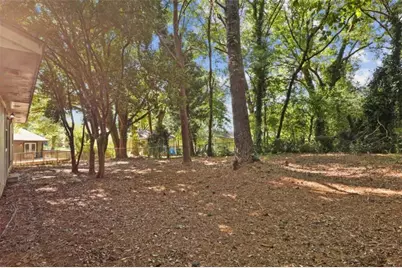 1677 Liberty Valley, Decatur, GA 30032 - Photo 21