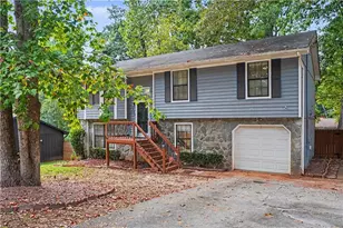 1955 Woodlot Trail, Lithonia, GA 30058 - Photo 3