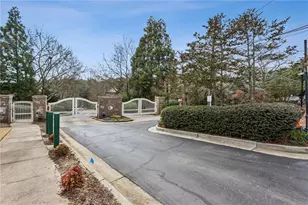 1972 Cobblestone Cir NE, Brookhaven, GA 30319 - Photo 33