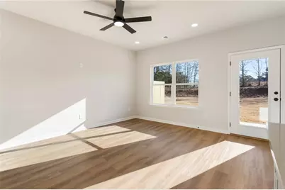 14 Wade Street, Winder, GA 30680 - Photo 9