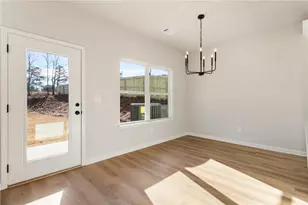 14 Wade St, Winder, GA 30680 - Photo 11
