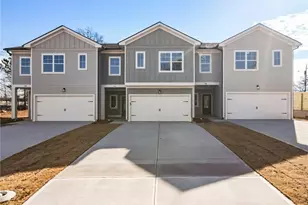 14 Wade St, Winder, GA 30680 - Photo 1