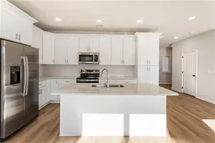 14 Wade St, Winder, GA 30680 - Photo 13