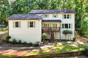 574 Ridge Lake Ln NW, Marietta, GA 30064 - Photo 1