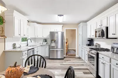 574 Ridge Lake Lane NW, Marietta, GA 30064 - Photo 5