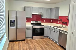 4231 Chestnut Lake Ave, Lithonia, GA 30038 - Photo 11