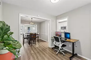 402 Dunbar Dr, Atlanta, GA 30338 - Photo 13