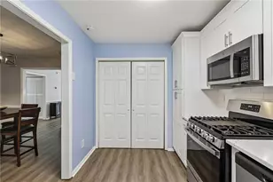 402 Dunbar Dr, Atlanta, GA 30338 - Photo 11
