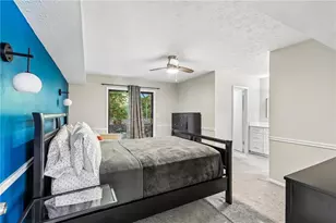 402 Dunbar Dr, Atlanta, GA 30338 - Photo 15