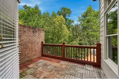 657 Lockton Place, Sandy Springs, GA 30342 - Photo 39