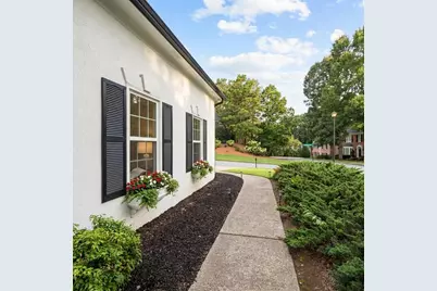 5620 Ashewoode Downs Drive, Johns Creek, GA 30005 - Photo 3