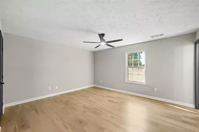 2868 Kathryn Circle SW, Atlanta, GA 30331 - Photo 15