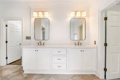 3685 Peachtree Road NE #10, Atlanta, GA 30319 - Photo 37