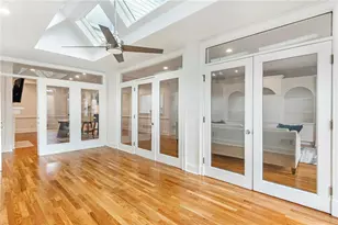 3685 Peachtree Rd NE, Atlanta, GA 30319 - Photo 13
