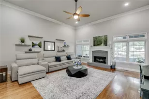 2638 White Rock Dr, Buford, GA 30519 - Photo 9