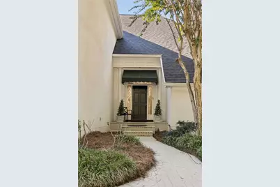 4274 Wieuca Overlook NE, Atlanta, GA 30342 - Photo 3