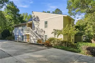 1965 Variations Dr NE, Atlanta, GA 30329 - Photo 31