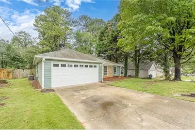 1648 Brandon Square, Lawrenceville, GA 30044 - Photo 7